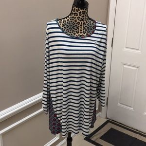 Dazzle Up women’s tunic plus size used
